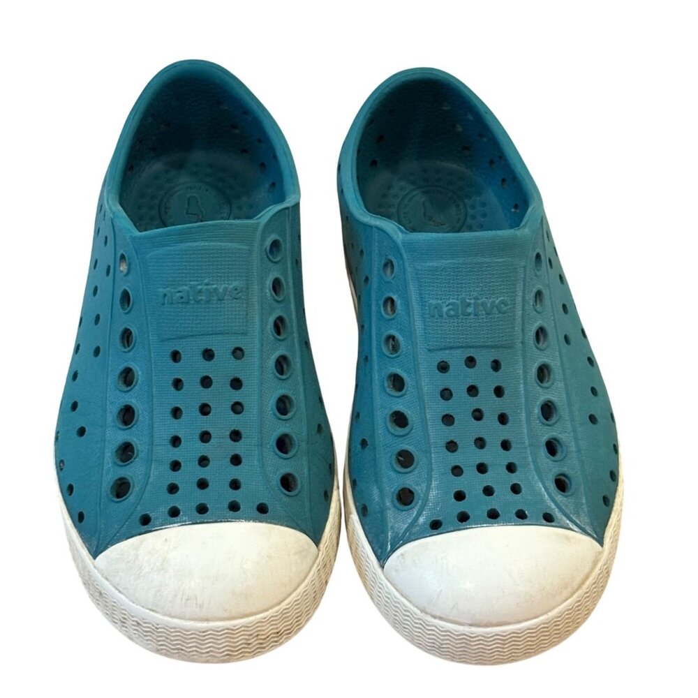 Native Jefferson Kids Shoes Size C9 Teal Slip-On Rubber